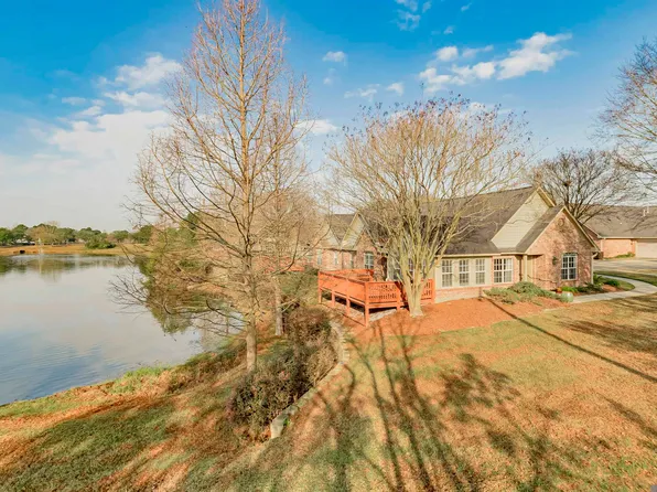 7111 Village Charmant Dr Unit 170, Baton Rouge, LA 70809