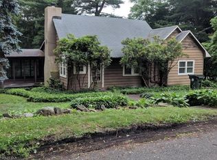 15 Falcon Dr, Budd Lake, NJ 07828