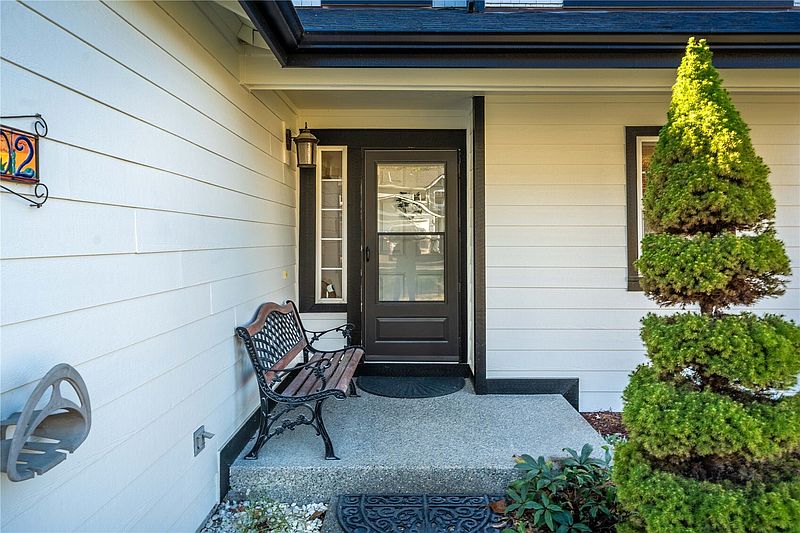 2nd image of 20702 190th Avenue E