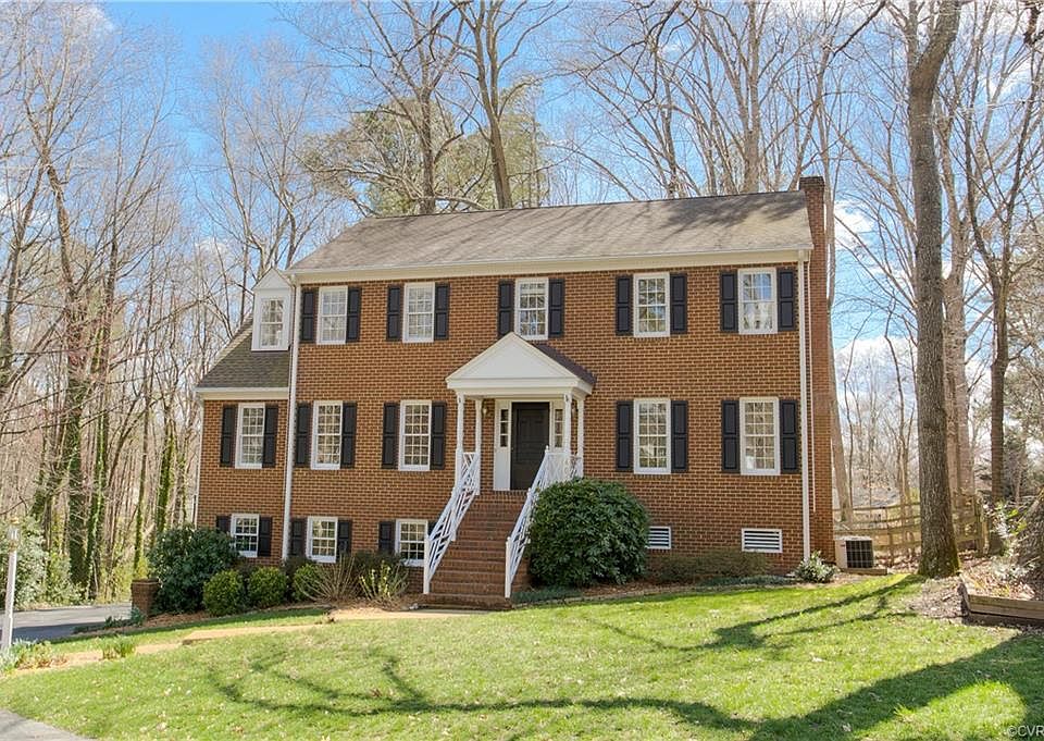 1st image of 402 Poplar Hill Ct