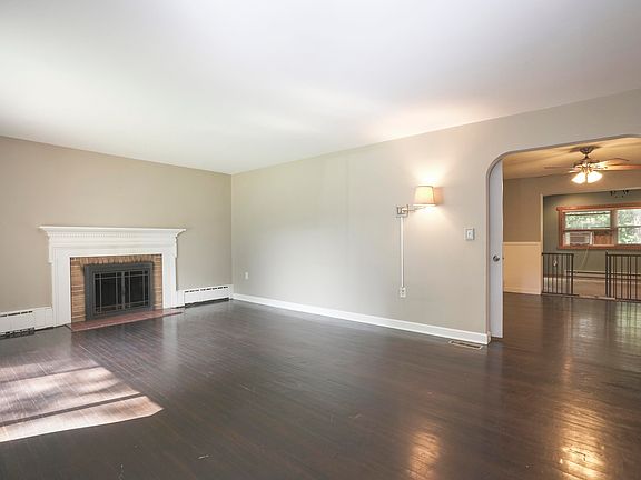 2nd image of 3343 Giddings Ave SE