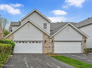 2014 Thornwood Cir, Saint Charles, IL 60174