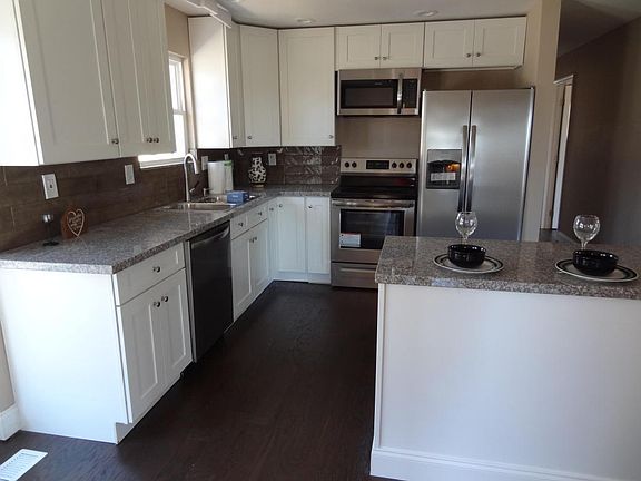 4th image of 3370 Forest Heights Cir