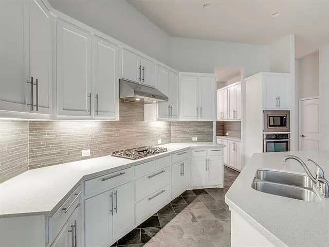 954 Pheasant Dr — Photo 9