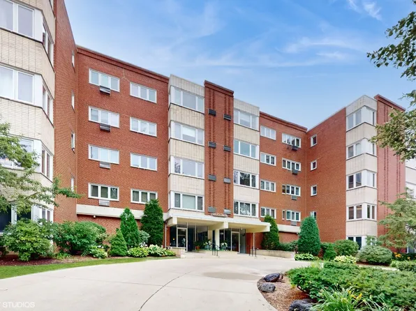 2033 Sherman Ave APT 301, Evanston, IL 60201