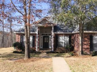 876 Windsong Loop, Wetumpka, AL 36093