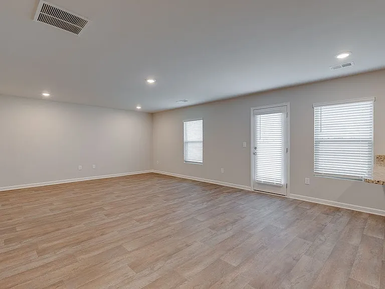 370 Alyssa Landing Dr — Photo 13