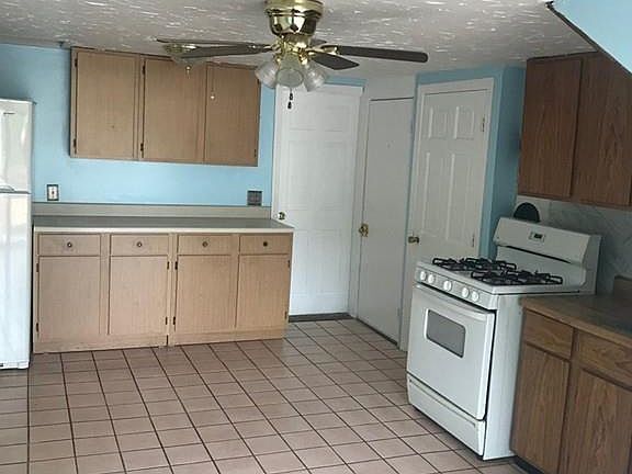 5th image of 5 Home Park Ct #2