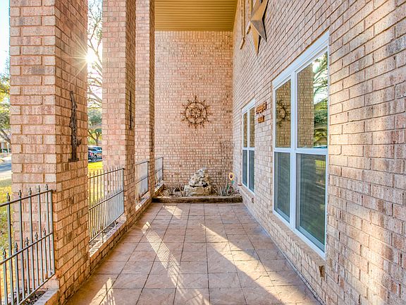 4th image of 3002 Palo Duro Dr