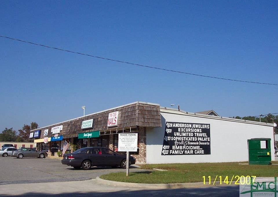 1st image of 230 Eisenhower Dr
