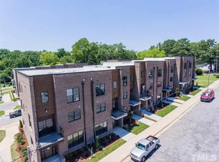 282 Spring Ave, Fuquay Varina, NC 27526