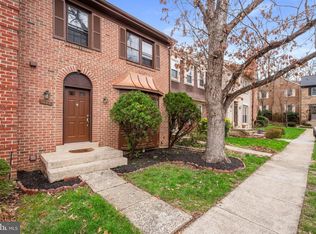 2880 Kelly Sq, Vienna, VA