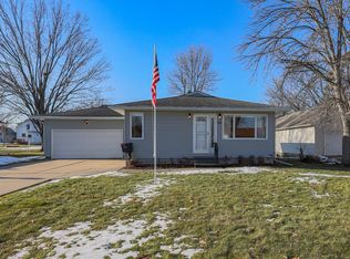 813 N Prairie St, Lake City, MN 55041