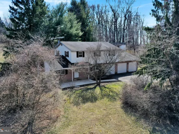 27 Dietrich Valley Rd, Kutztown, PA 19530