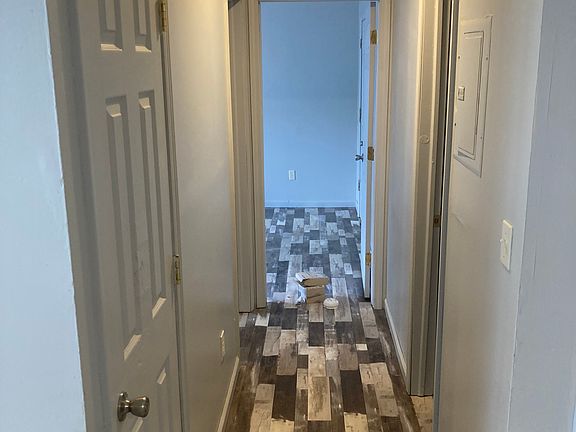 3rd image of 179 Homer Ave #3