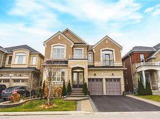 60 Golden Hawk Dr, Hamilton, ON L8B1W9