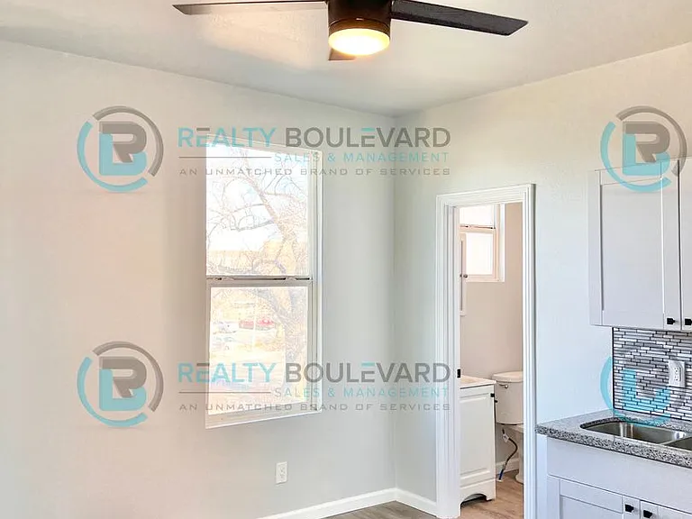 651 Elko Ave — Photo 3