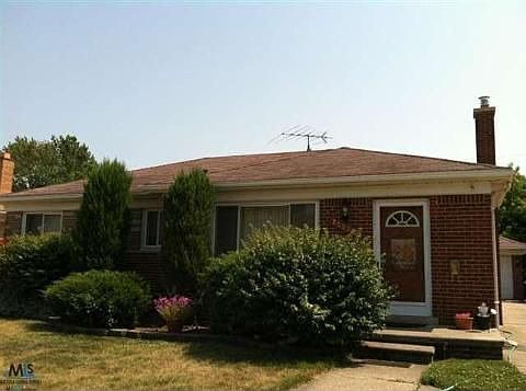 2nd image of 20836 Walton St