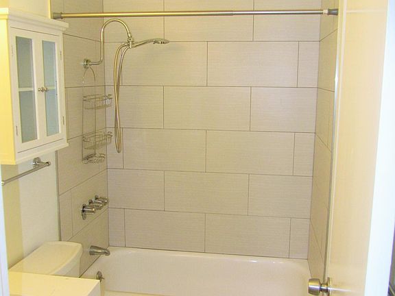 5th image of 847 N Humboldt St APT 304