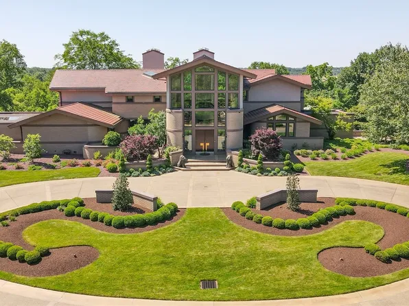 781 Church Hill Rd, Finleyville, PA 15332