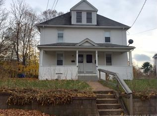 162 Maple St, Manchester, CT 06040