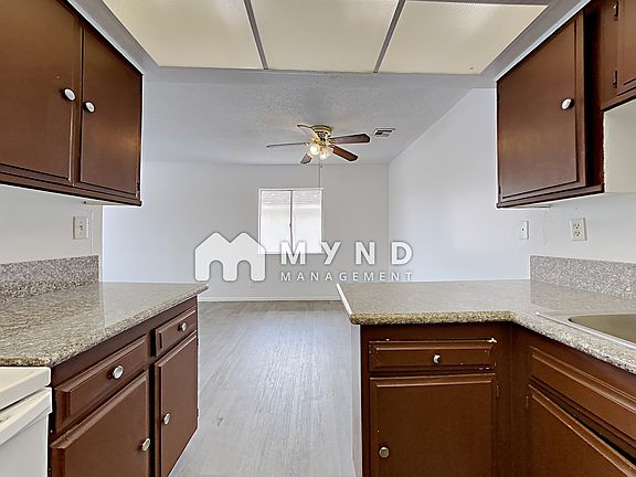 2nd image of 550 Elm Dr APT 210
