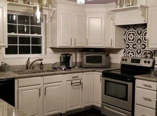 210 Heritage Ln, Carmel, IN 46032