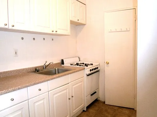 Rented by Prince Real Estate Associates LLC | media 55