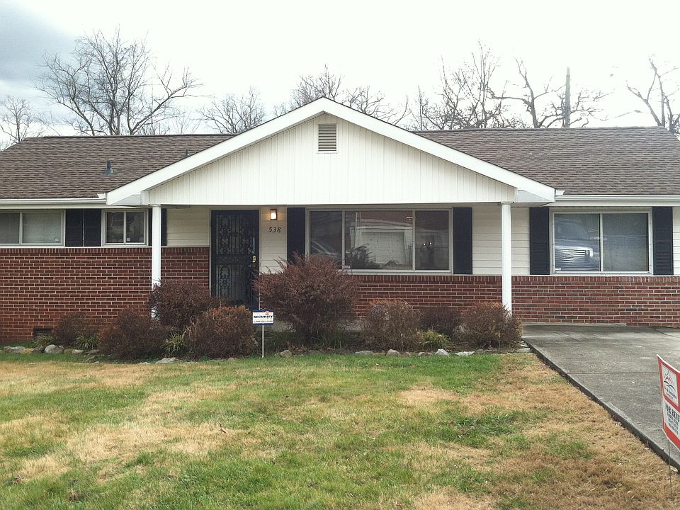 1st image of 538 Goldfinch Ave