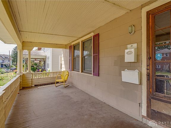 3rd image of 247 Delaware Ave