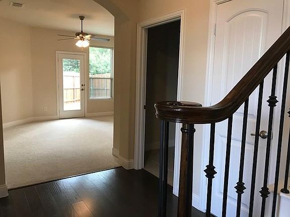 4th image of 7305 Venice Dr Unit 6