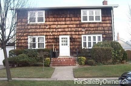 1st image of 95 Poplar St