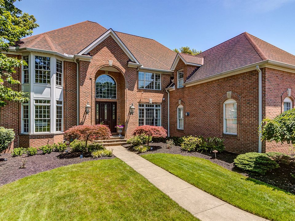 1st image of 18511 Whitemarsh Ln
