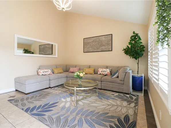 10629 El Este Ave, Fountain Valley, CA 92708