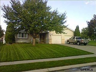 5th image of 1306 S 168th Ave