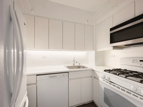 301 East 66th Street image 3 of 7