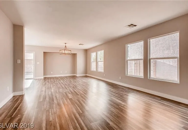 8645 Palomino Ranch St — Photo 2