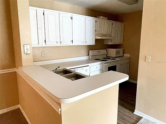 2nd image of 1949 Summer Club Dr APT 111
