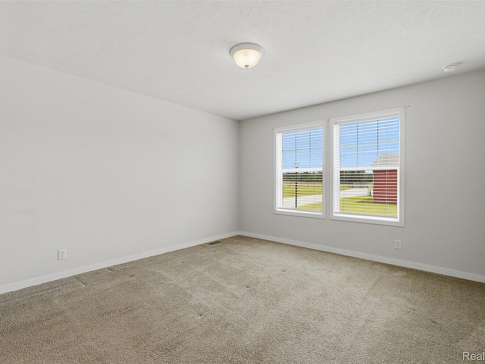 11766 Cedarbrook Dr, photo 10