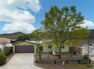 24835 Split Rail Rd, Wildomar, CA 92595