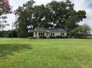 382 Center Church Rd, Stephens, GA 30667