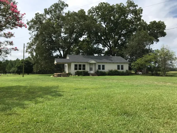 382 Center Church Rd, Stephens, GA 30667