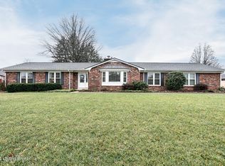 112 Westview Dr, Bardstown, KY 40004