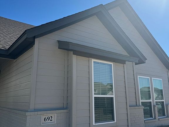 2nd image of 692 The Cottages Dr