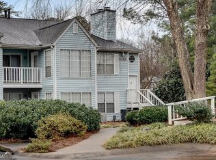 1004 Glenleaf Dr, Peachtree Corners, GA