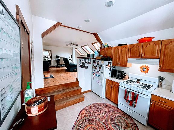 2nd image of 45 Holbrook Ave