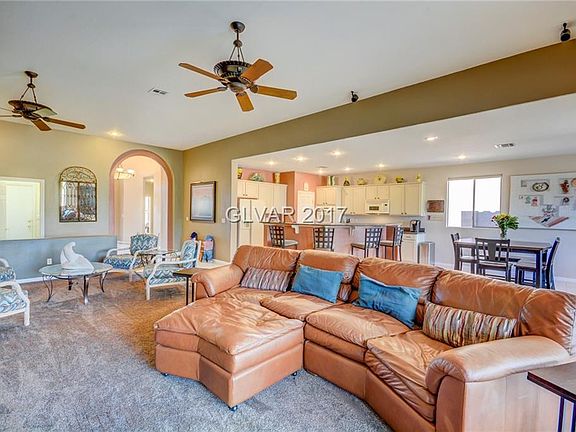 4th image of 858 Ashford Way