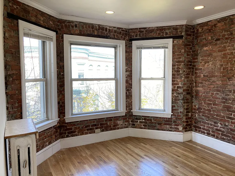 13 Haviland St #1W — Photo 17
