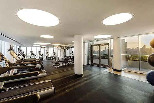 Rented by Corcoran | media 14