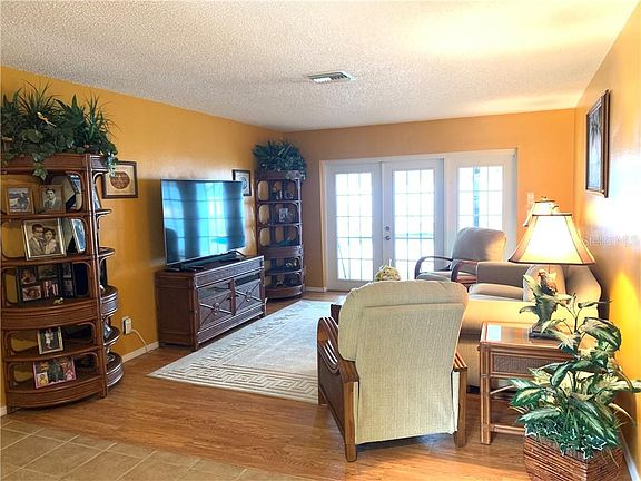4th image of 3051 Evewood Ct